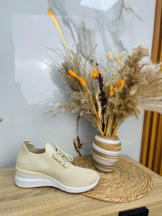 Comodón beige